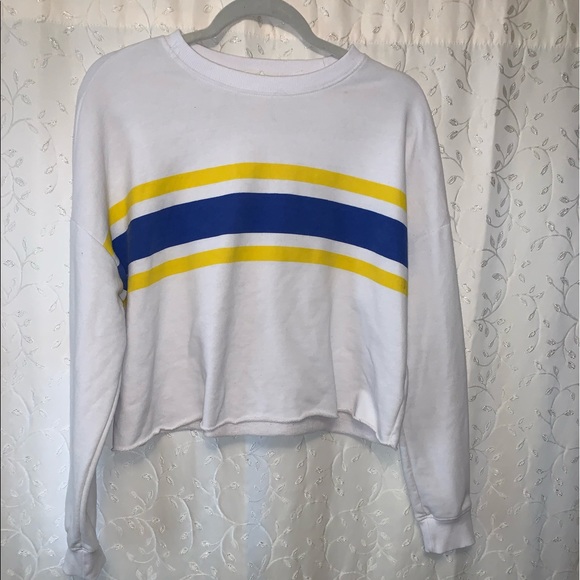 White sweater with front stripes - Picture 2 of 4